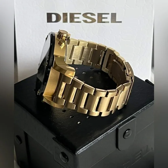 💰SOLD - DZ7333 - Diesel Men’s Mr. Daddy 2.0 Gold-Tone Chronograph Watch - Picture 8 of 13